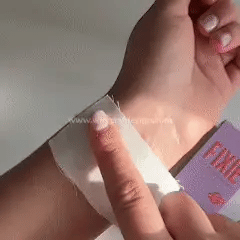 Finessence™ Body Adhesive Roller